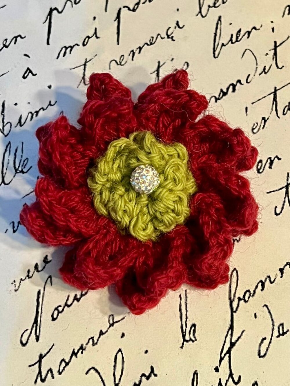 Beautiful Hand Crocheted SUNFLOWER BROOCH/KEYCHAIN/BAG CHARM w/Rhinestone Charm